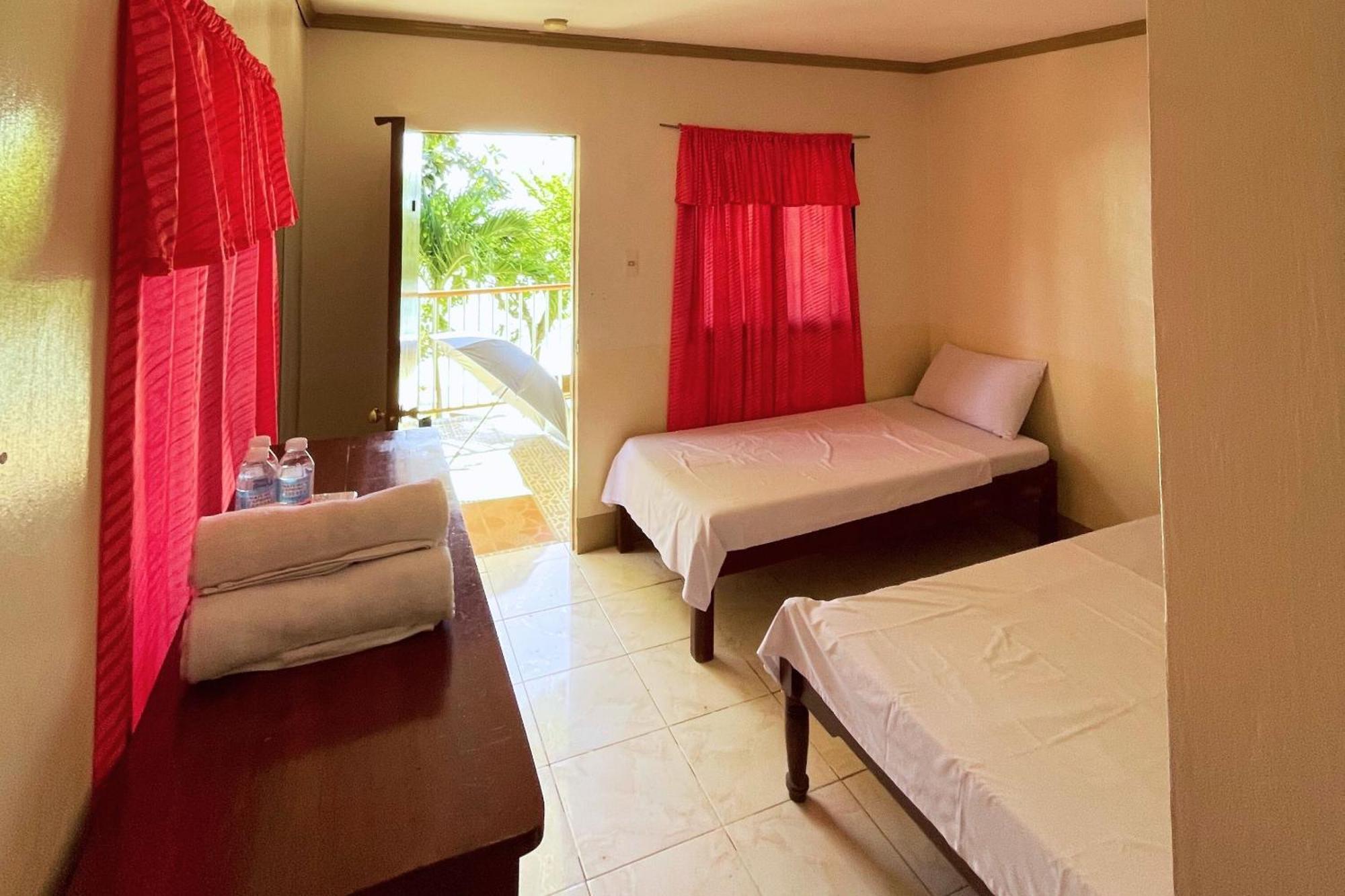 Durhan White Beach Resort Powered By Cocotel Tabuelan Экстерьер фото